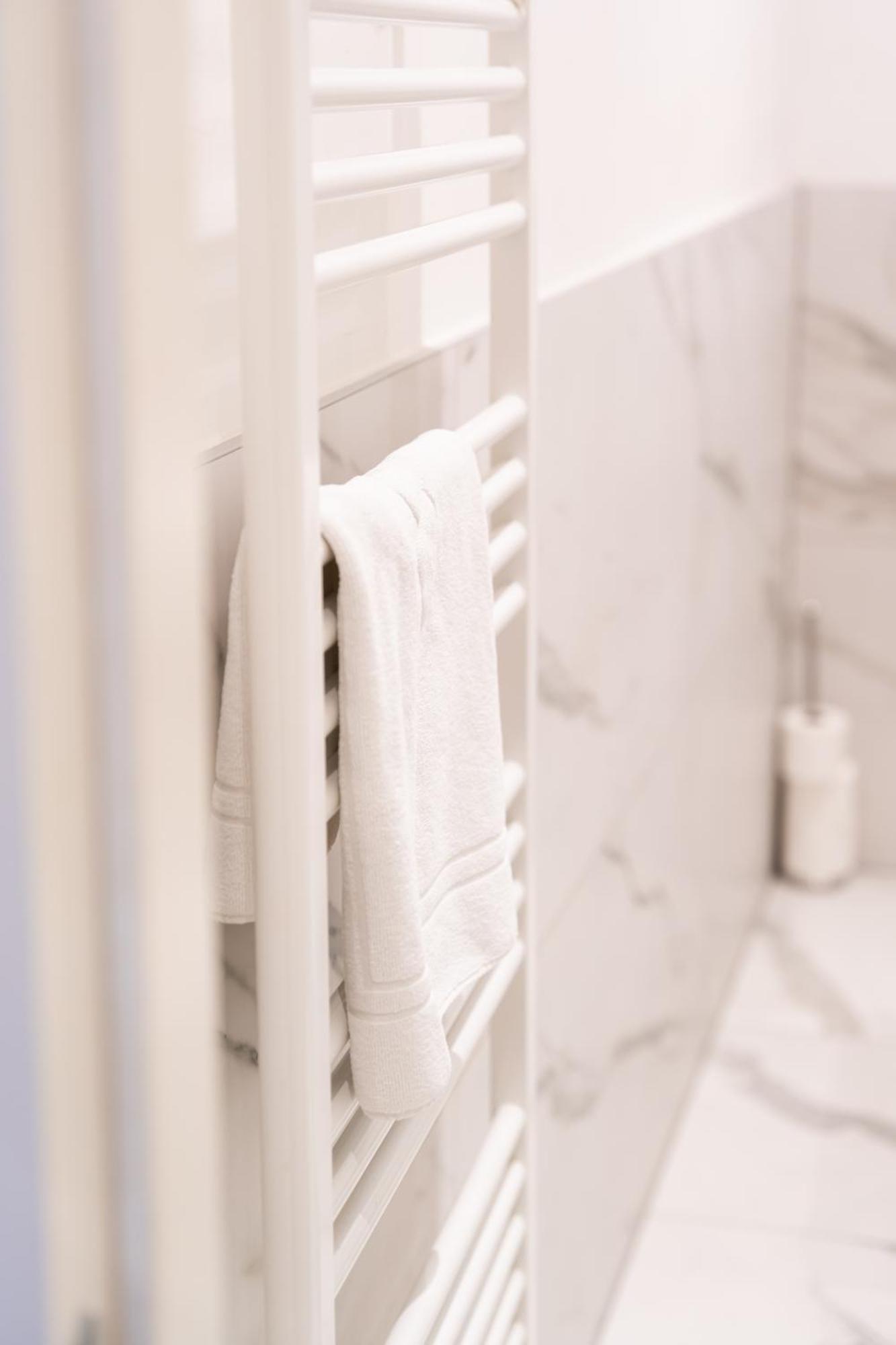 Vienna City Apartments - Metro 1160 ウィーン エクステリア 写真