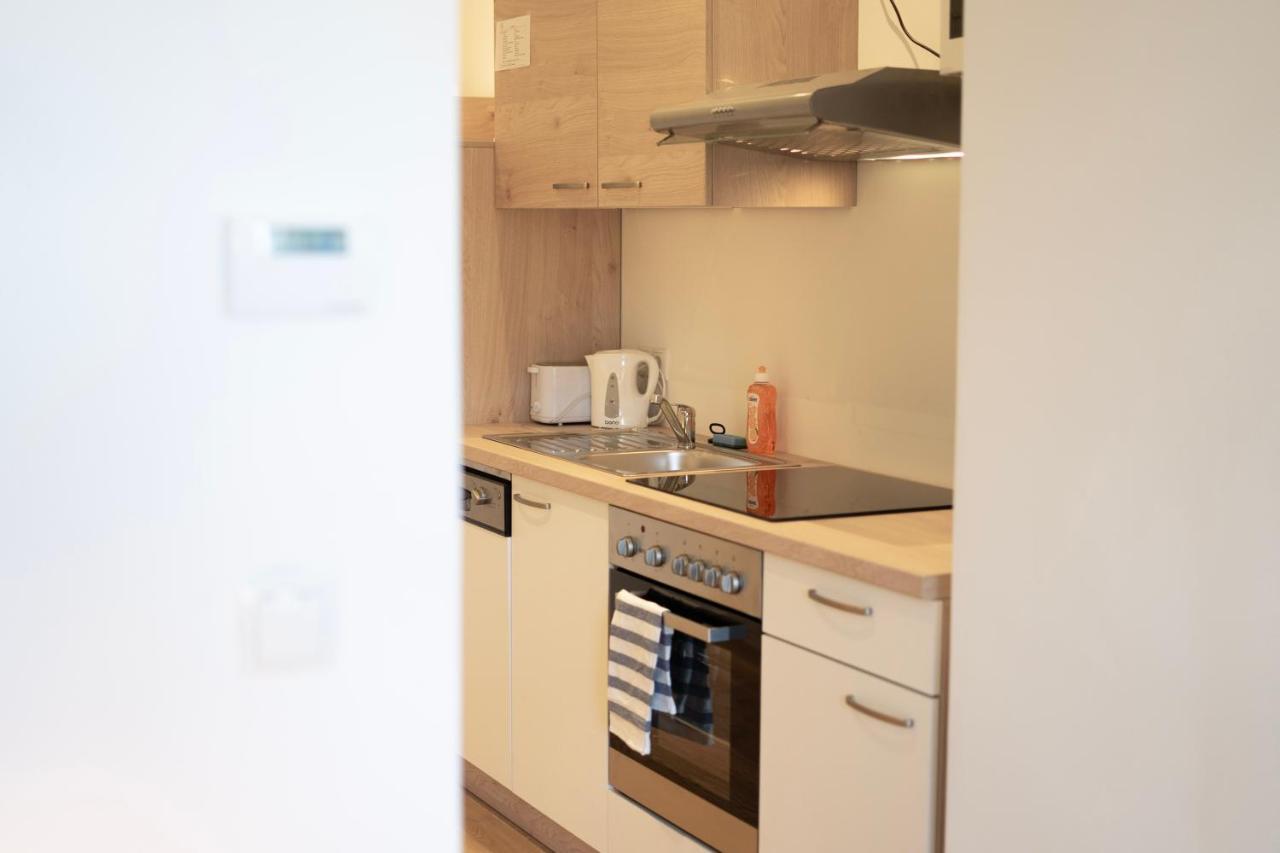 Vienna City Apartments - Metro 1160 ウィーン エクステリア 写真